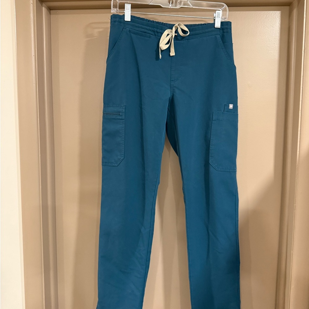 Figs yola Caribbean blue scrub pants